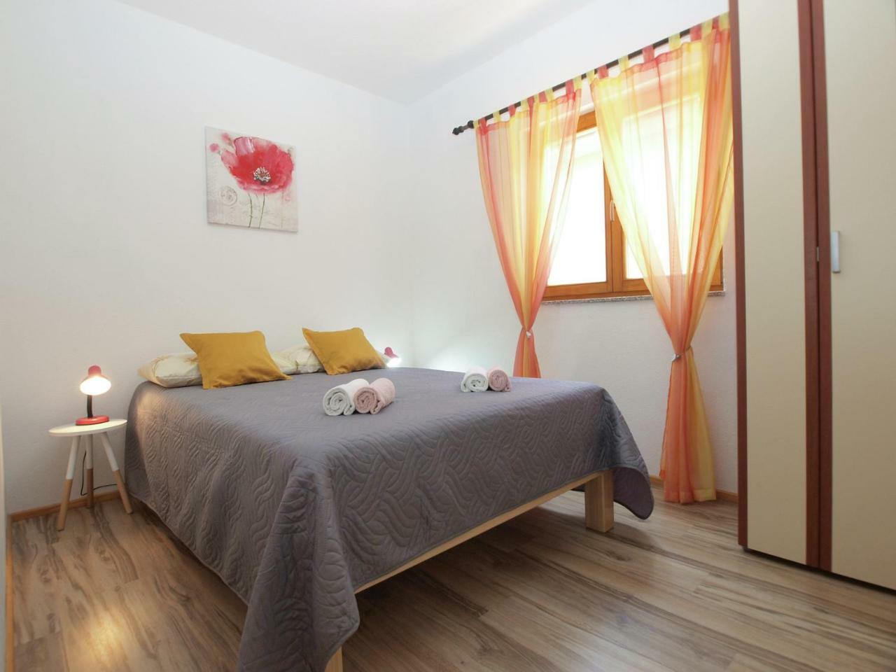 Appartement Apartemnts Guido 762 à Pjescana Uvala Extérieur photo