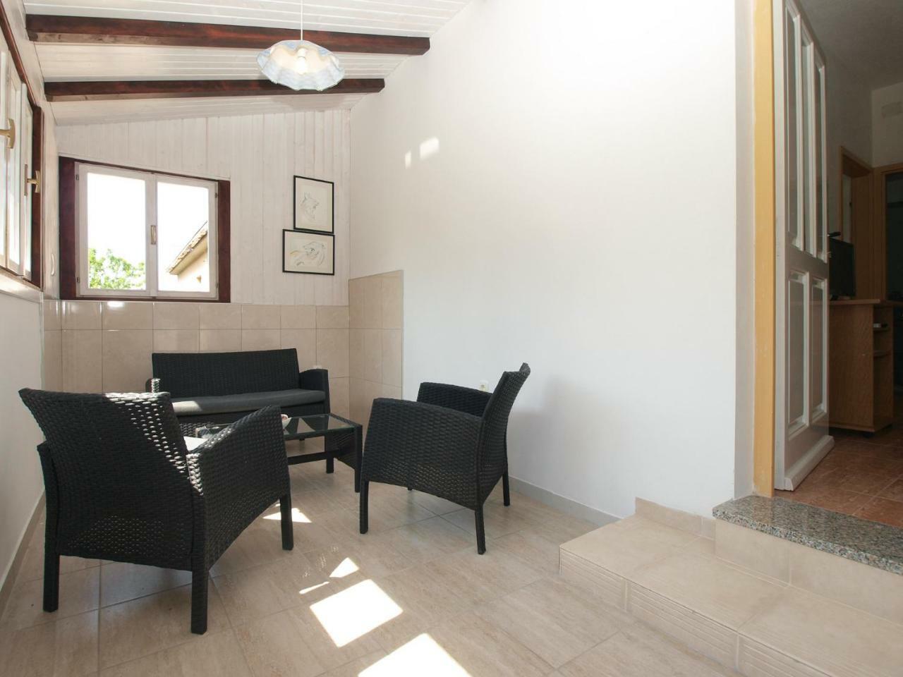 Appartement Apartemnts Guido 762 à Pjescana Uvala Extérieur photo