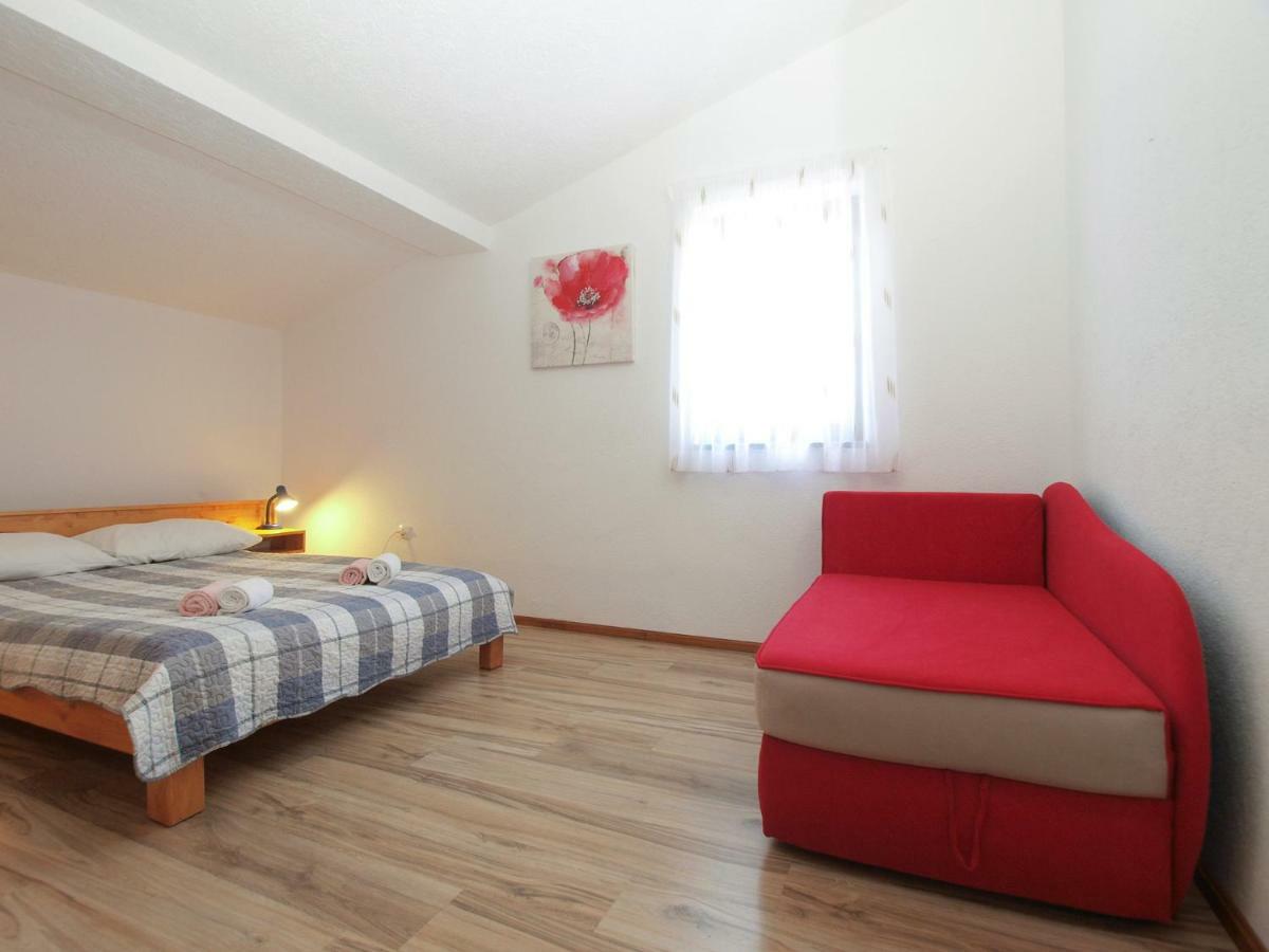 Appartement Apartemnts Guido 762 à Pjescana Uvala Extérieur photo