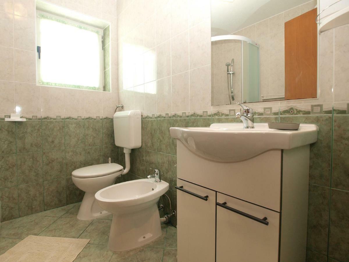 Appartement Apartemnts Guido 762 à Pjescana Uvala Extérieur photo
